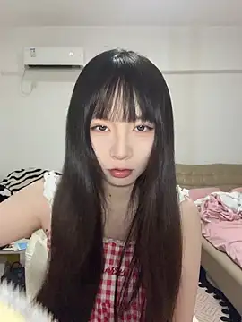 Snapshot of nide-baby chatting on 06-16-26, 01:03 nide-baby online show from 06-16-26, 01:03