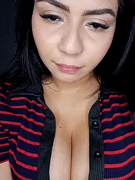 Snapshot of LucyWild8 chatting on 07-05-26, 11:45 LucyWild8 online show from 07-05-26, 11:45