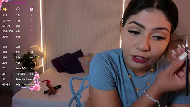 Snapshot of LucyWild8 chatting on 07-23-26, 08:51 LucyWild8 online show from 07-23-26, 08:51
