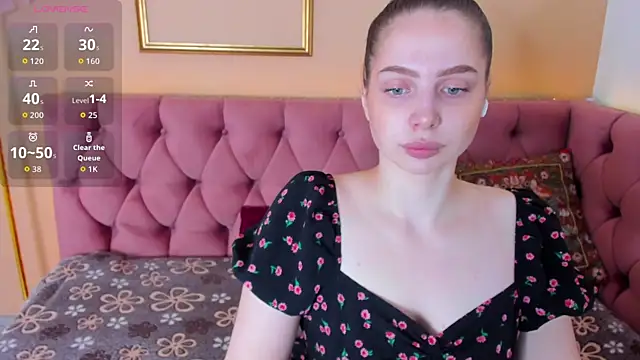 ReneeBlair online show from 06-05-26, 01:56
