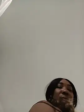 MadameEbony online show from 06-23-26, 11:41