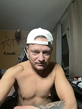 Thorbi94 online show from 04-16-26, 07:58