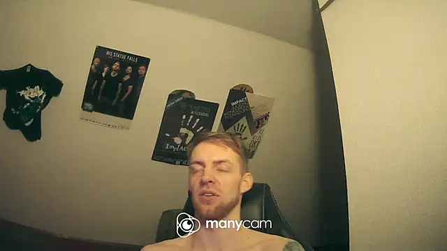 Snapshot of Milkyman7 chatting on 12-23-24, 12:57 Milkyman7 online show from 12-23-24, 12:57