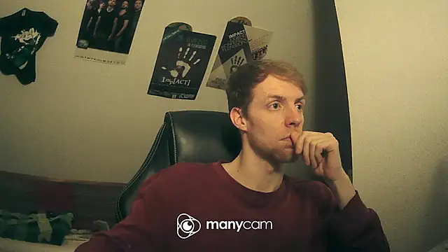 Snapshot of Milkyman7 chatting on 02-10-25, 09:15 Milkyman7 online show from 02-10-25, 09:15