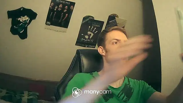 Snapshot of Milkyman7 chatting on 03-15-25, 10:22 Milkyman7 online show from 03-15-25, 10:22