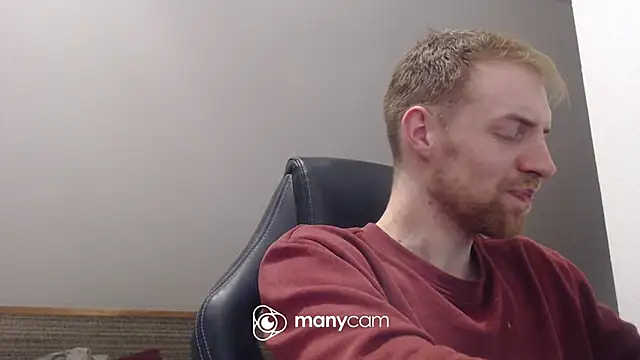 Snapshot of Milkyman7 chatting on 11-07-25, 10:21 Milkyman7 online show from 11-07-25, 10:21