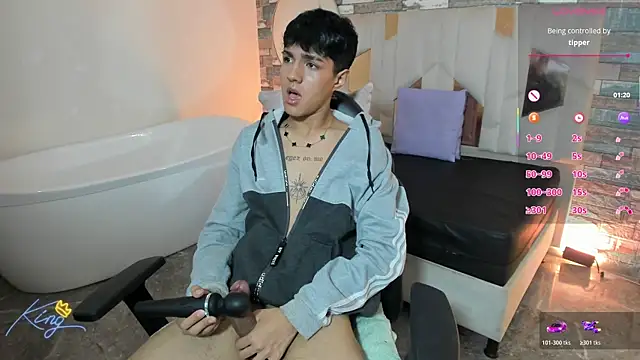 Snapshot of Damian_tay chatting on 05-11-26, 02:45 Damian tay online show from 05-11-26, 02:45