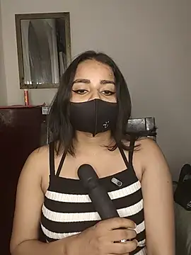 couple hot43 online show from 06-06-26, 05:45