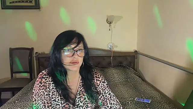 OxiLovex online show from 07-18-26, 08:56