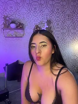 Maggiee 1 online show from 06-10-26, 07:57
