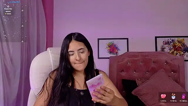 Maggiee 1 online show from 06-25-26, 07:18