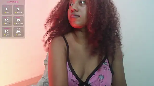 Snapshot of Ms-zozii chatting on 04-25-26, 07:33 Ms-zozii online show from 04-25-26, 07:33