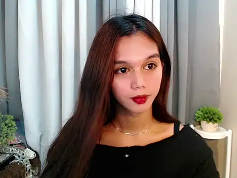 Snapshot of marie_castro chatting on 05-07-26, 10:53 marie castro online show from 05-07-26, 10:53