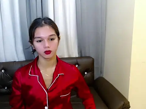 Snapshot of marie_castro chatting on 05-28-26, 05:54 marie castro online show from 05-28-26, 05:54