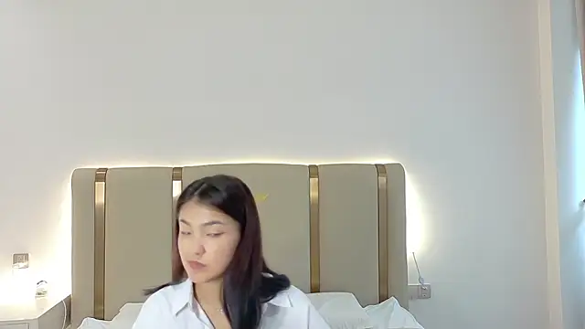 Snapshot of Maiaxoxo chatting on 07-04-26, 03:24 Maiaxoxo online show from 07-04-26, 03:24