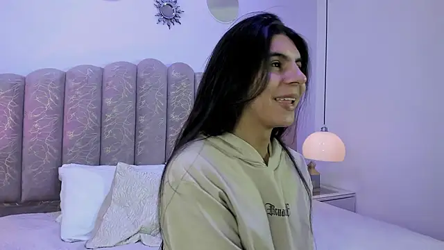 Snapshot of Channel_sofia chatting on 07-18-26, 10:24 Channel sofia online show from 07-18-26, 10:24