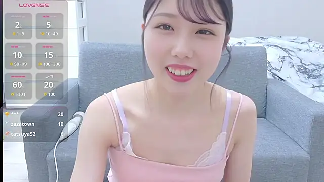 Snapshot of Minamina2 chatting on 06-06-26, 11:09 Minamina2 online show from 06-06-26, 11:09