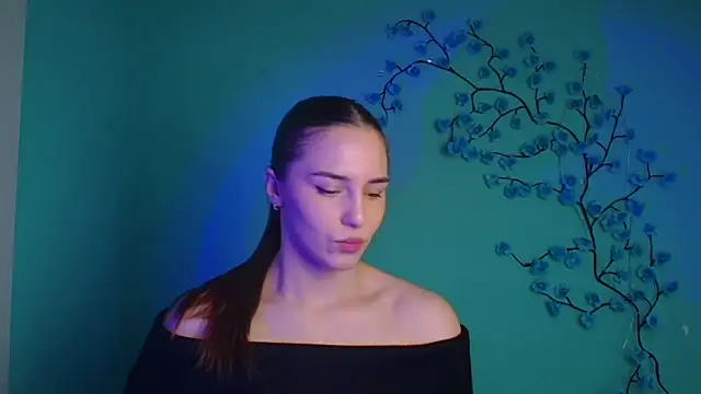 Kyara ra online show from 04-23-26, 05:19