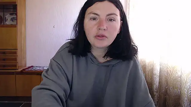AlinaxJames online show from 05-04-26, 08:32