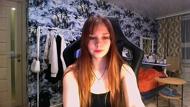 Snapshot of Princess_Mira chatting on 06-22-26, 06:38 Princess Mira online show from 06-22-26, 06:38