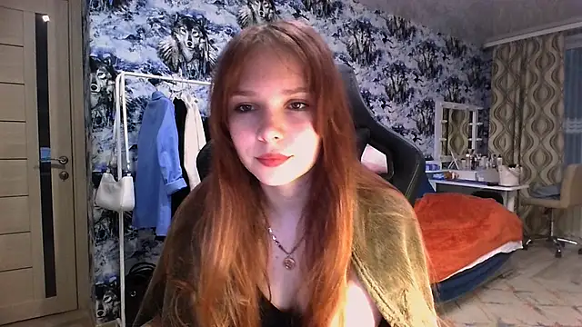 Snapshot of Princess_Mira chatting on 06-24-26, 05:45 Princess Mira online show from 06-24-26, 05:45