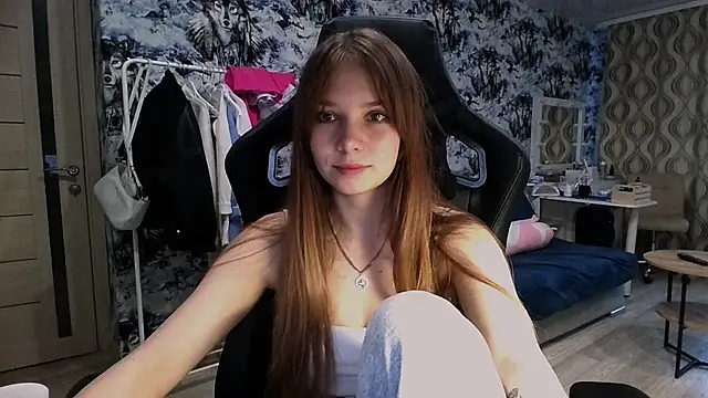 Snapshot of Princess_Mira chatting on 07-28-26, 02:57 Princess Mira online show from 07-28-26, 02:57