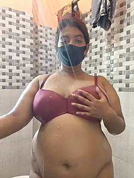Loving Naughtycouple online show from 05-18-26, 07:36
