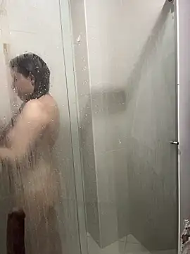 AliceMtz online show from 06-25-26, 01:05