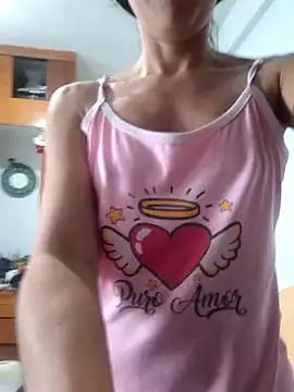 Snapshot of YelenaVergara chatting on 05-16-26, 03:22 YelenaVergara online show from 05-16-26, 03:22