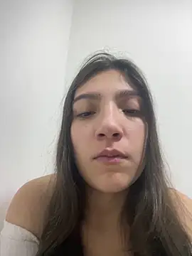 Snapshot of Soffy_20 chatting on 05-02-26, 05:51 Soffy 20 online show from 05-02-26, 05:51