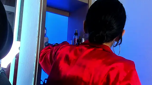 isabella hv online show from 06-26-26, 06:45