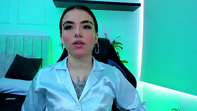 isabella hv online show from 06-27-26, 05:29
