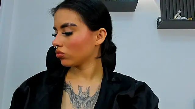 isabella hv online show from 07-19-26, 02:04