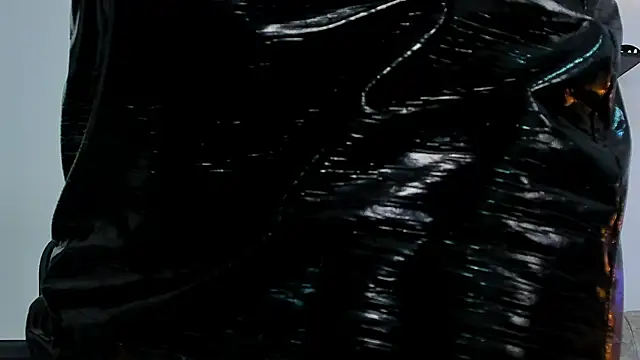 isabella hv online show from 07-31-26, 08:41
