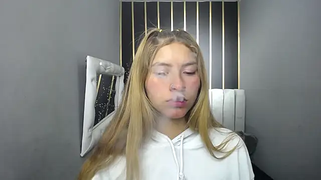 nancy blonde online show from 05-16-26, 01:10