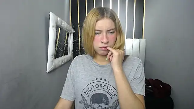 nancy blonde online show from 05-30-26, 12:46