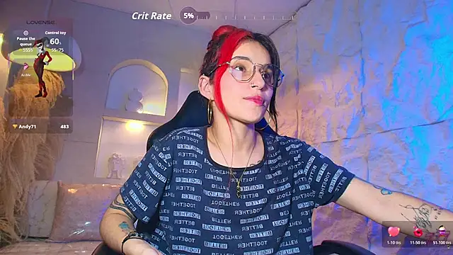 Moon Red r online show from 05-06-26, 12:41