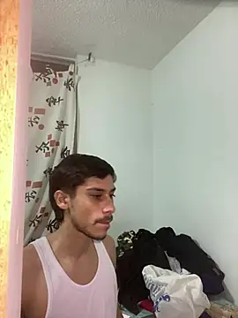 Snapshot of Axel_DavisS chatting on 07-21-26, 12:02 Axel DavisS online show from 07-21-26, 12:02