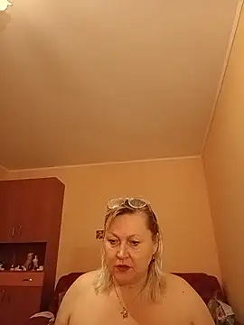I amVeronicle online show from 07-09-26, 08:18