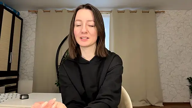 MariaSpadoni online show from 04-26-26, 04:26