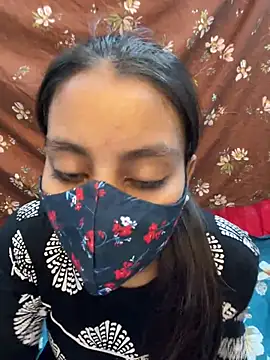 CuteHaseena online show from 04-28-26, 08:19