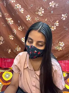 Snapshot of CuteHaseena chatting on 05-01-26, 07:35 CuteHaseena online show from 05-01-26, 07:35