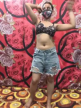 Snapshot of CuteHaseena chatting on 07-26-26, 07:26 CuteHaseena online show from 07-26-26, 07:26