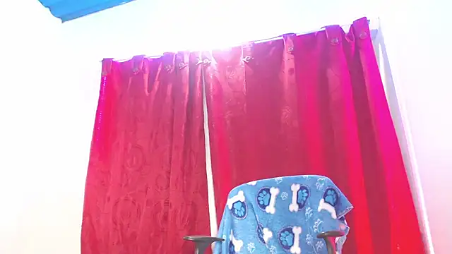 Snapshot of camilabb_xc chatting on 03-18-25, 11:42 camilabb xc online show from 03-18-25, 11:42