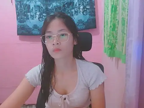 Snapshot of Sweetsexylady19 chatting on 06-08-26, 04:57 Sweetsexylady19 online show from 06-08-26, 04:57