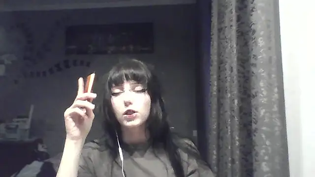Snapshot of ChargedReign chatting on 04-27-26, 05:11 ChargedReign online show from 04-27-26, 05:11