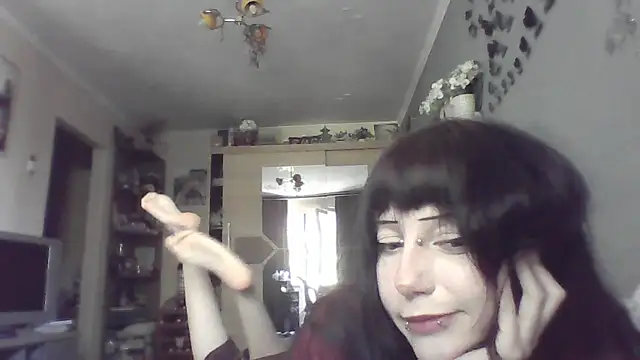 Snapshot of ChargedReign chatting on 05-16-26, 10:36 ChargedReign online show from 05-16-26, 10:36