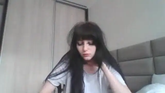 Snapshot of ChargedReign chatting on 05-30-26, 04:26 ChargedReign online show from 05-30-26, 04:26