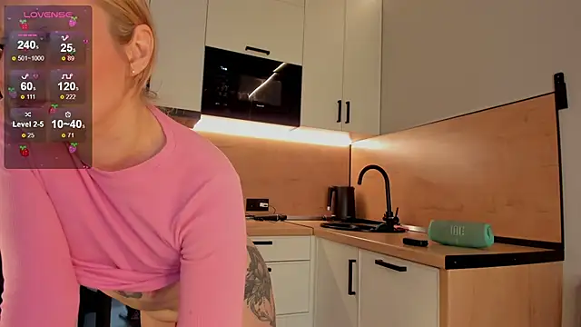 Fedoseya Love u online show from 04-28-26, 12:32