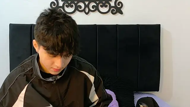 LunayDream online show from 06-27-26, 12:22